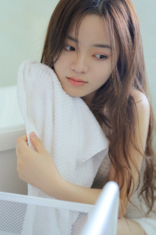 女孩输了让对方随便处理自己游戏